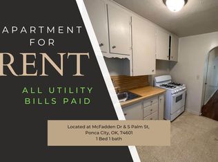 712 McFadden Dr #2, Ponca City, OK 74601
