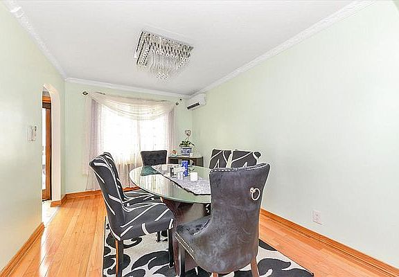 3rd image of 164-10 Jewel Ave #Wh