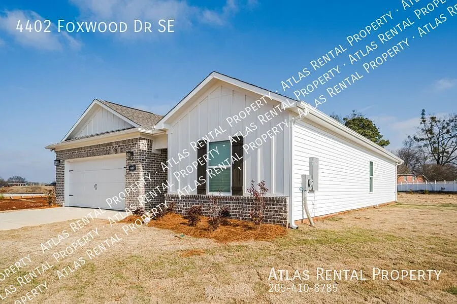 Building Photo - 4402 Foxwood Dr