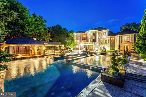 860 Nicholas Run Dr Photo 1