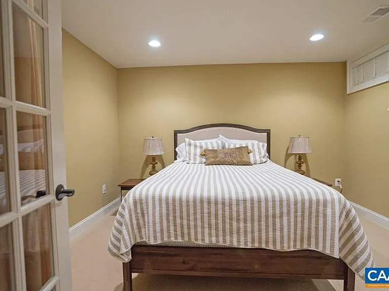 836 Colridge Dr — Photo 19