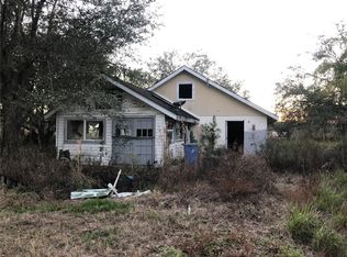 7335 Loghouse Rd, Plant City, FL 33565