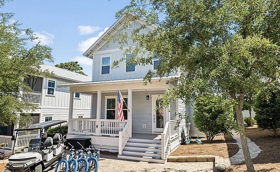 2nd image of 28 Emerald Beach Cir