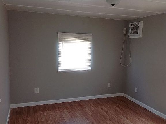 2nd image of 4125 Park St N Lot 719