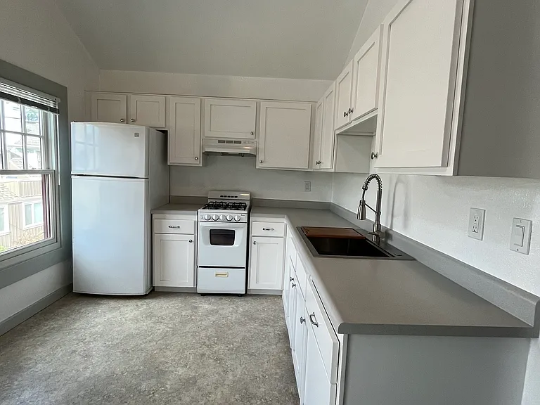 212 San Jose Ave #3 — Photo 11