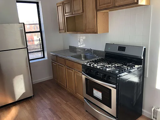 Rented by City Match Realty | media 20