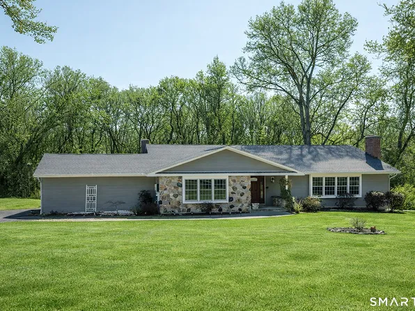 9 Delno Drive, Danbury, CT 06811
