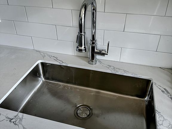 4th image of 3016 Boyd St