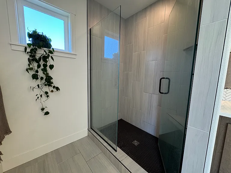 Second Floor
Bathroom Part 3 (Master Bedroom)