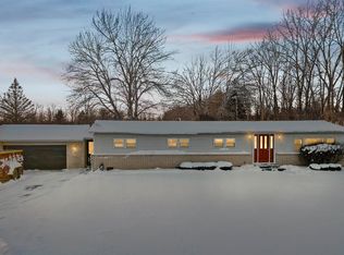 69455 Hicks Rd, Armada, MI 48005