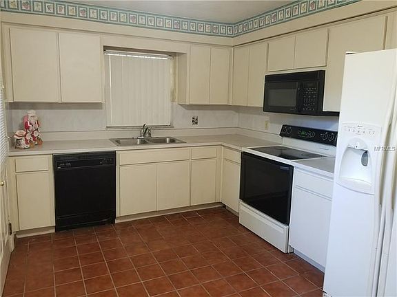 3rd image of 2905 W Sitka St