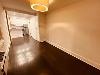 Rented by Metropolis Real Estate of Manhattan