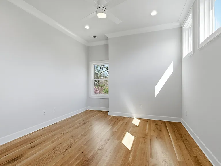 2704 Westwood Ave — Photo 35