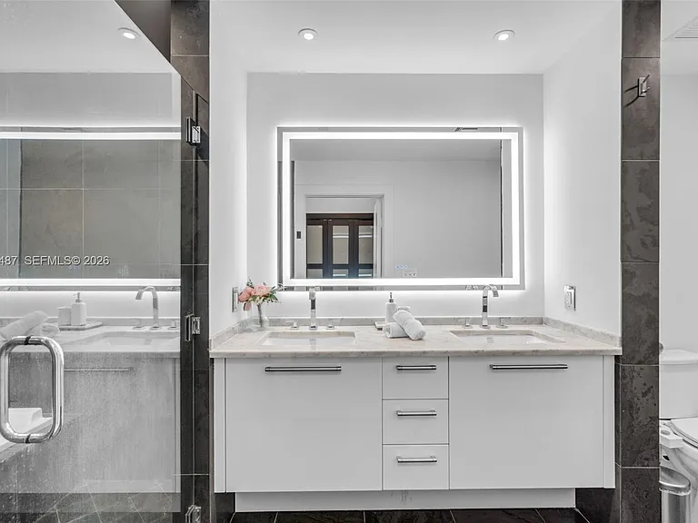 900 Biscayne Blvd #4412 — Photo 9