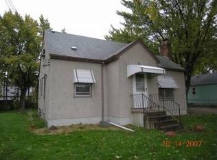 1972 Manton St, Maplewood, MN 55109