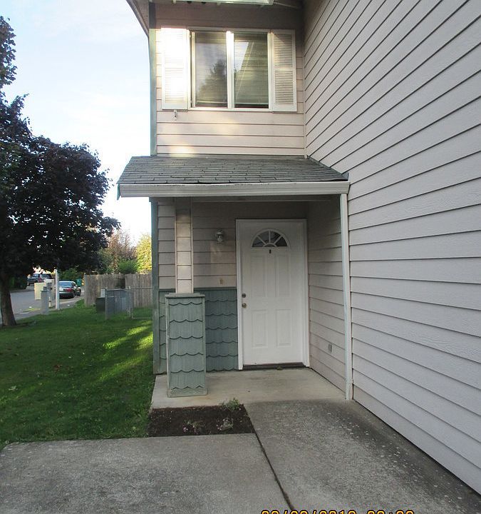 1st image of 3425 D St SE #B
