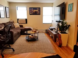 Rented by Dorit Avidar, LREB