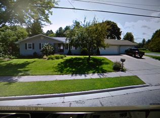 212 Madison St, Oconto, WI 54153