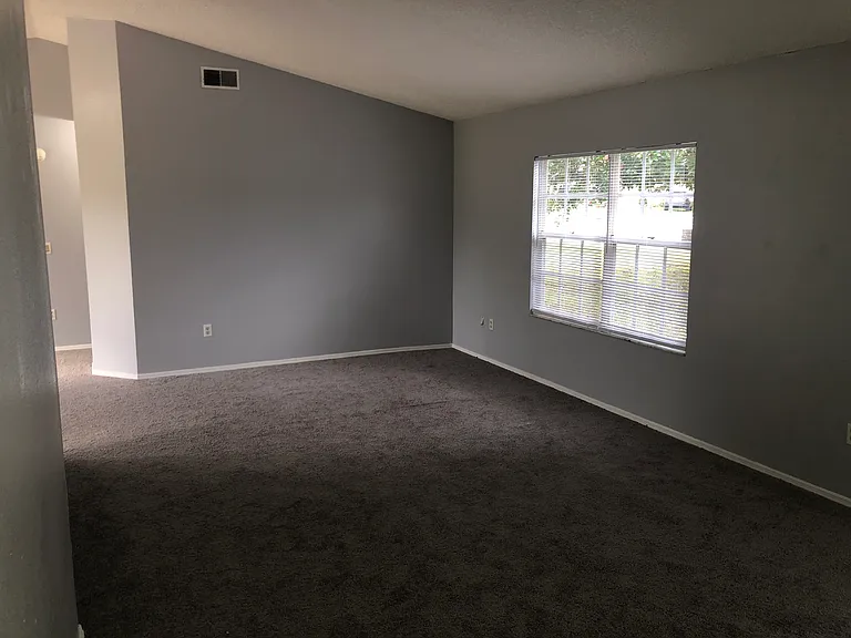 41 Cypress Rd — Photo 5