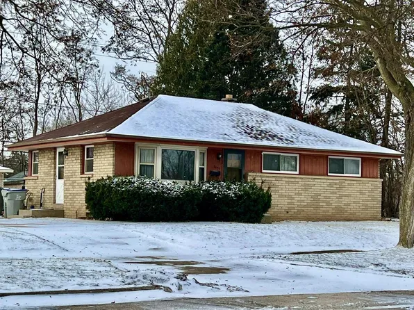 6655 N 84th STREET, Milwaukee, WI 53224