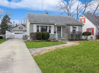 405 Ingleside Ave, Aurora, IL 60506