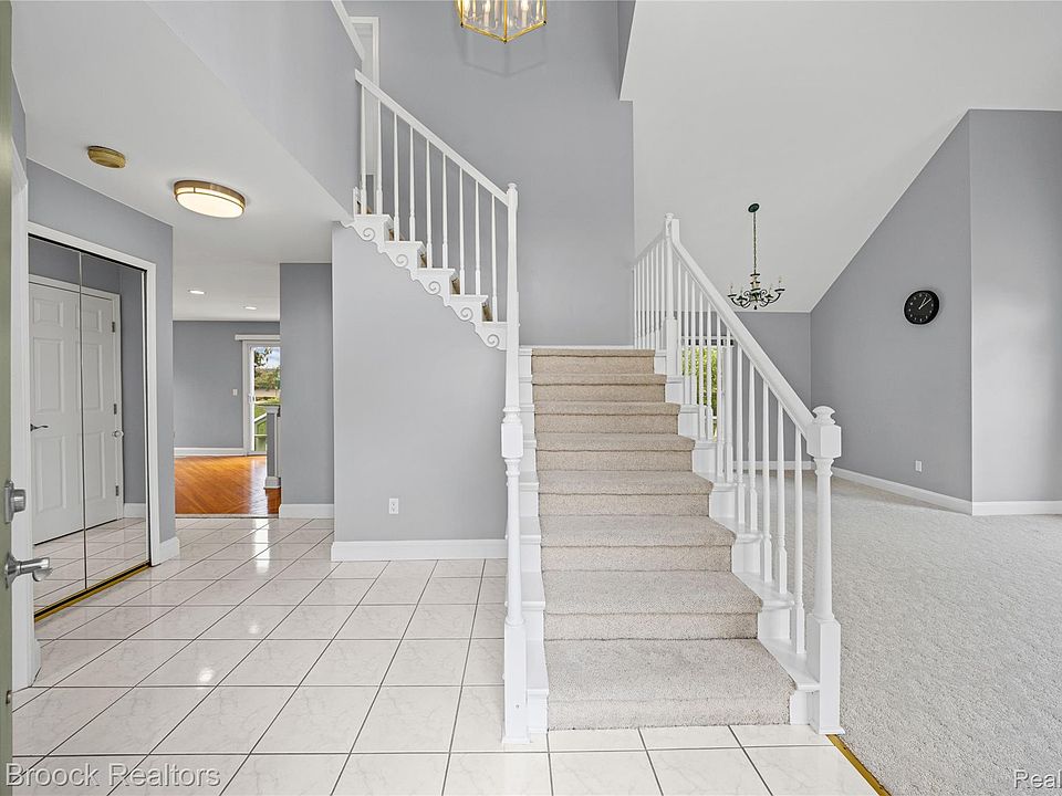 39456 Squire Dr, photo 6