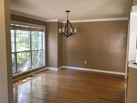 5th image of 6850 Robinwood Trl