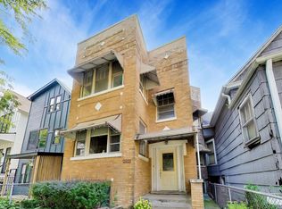 4252 N Whipple St, Chicago, IL 60618
