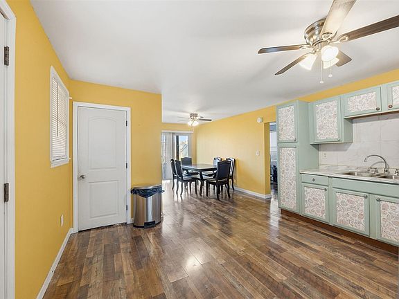 4th image of 166 Butler Way