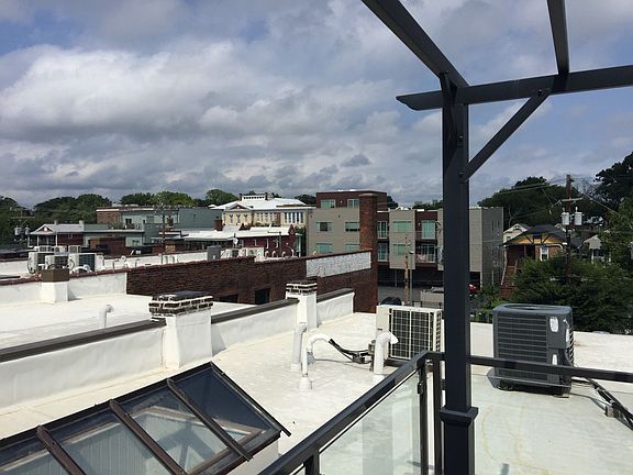 2nd image of 1313 Hull St APT 1313-206