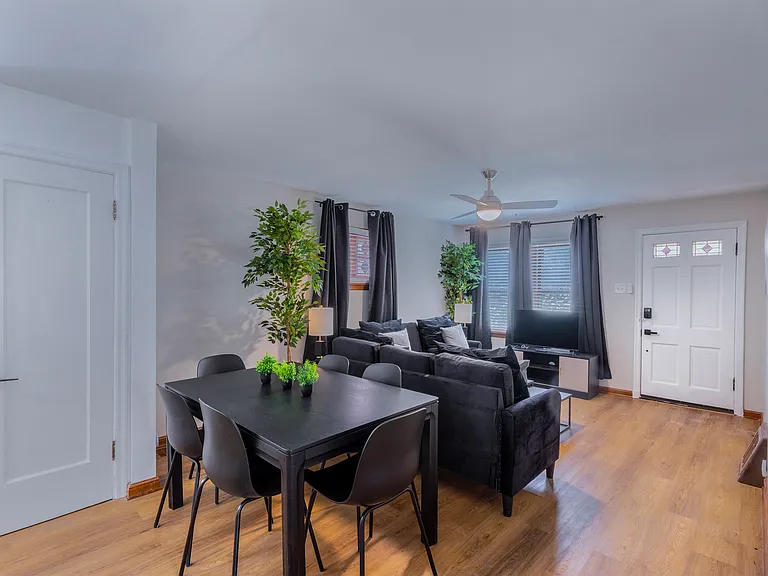 3216 Jasper Park — Photo 12