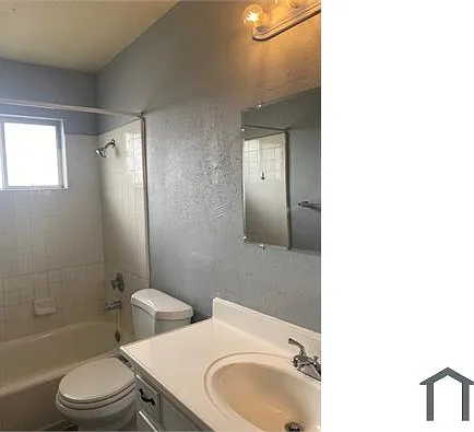 11611 Menlo Ave #D — Photo 12