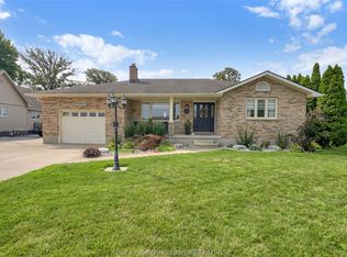 2027 Dufferin Ave, Chatham Kent, ON N8A4M5