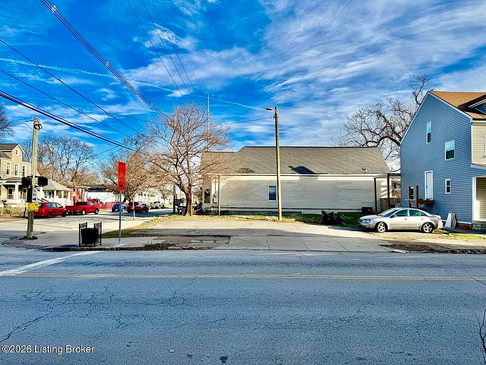 1st image of 300 E Kentucky St