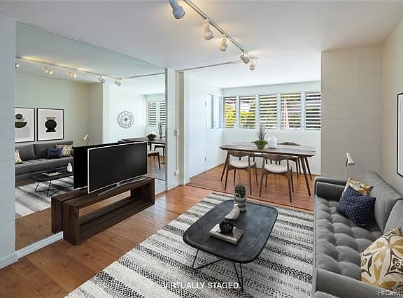 3rd image of 3131 Pualei Cir APT 7