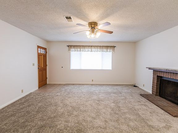 4th image of 6931 Berry Ave