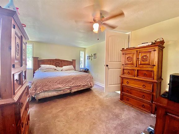 5th image of 160 Hicks St