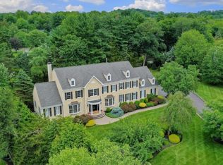 20 Squire Ct, Basking Ridge, NJ 07920