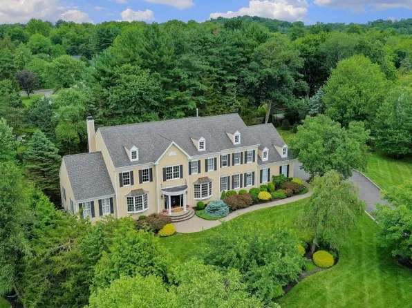 20 Squire Ct, Bernards Twp., NJ 07920