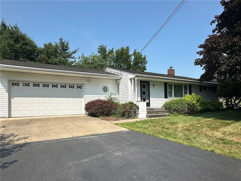 1st image of 2797 Pinewood Cir