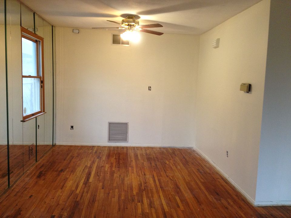 1st image of 200 Ramapo Ave