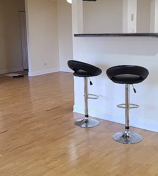 693 E Fullerton Ave #208 — Photo 5