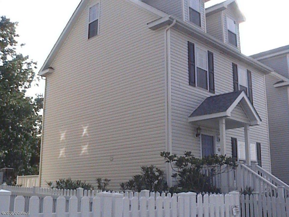 1st image of 614 Cedar Street #(2)