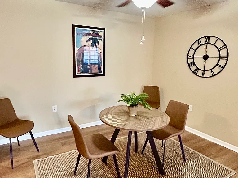 10404 Southern Meadows Dr #104 — Photo 2