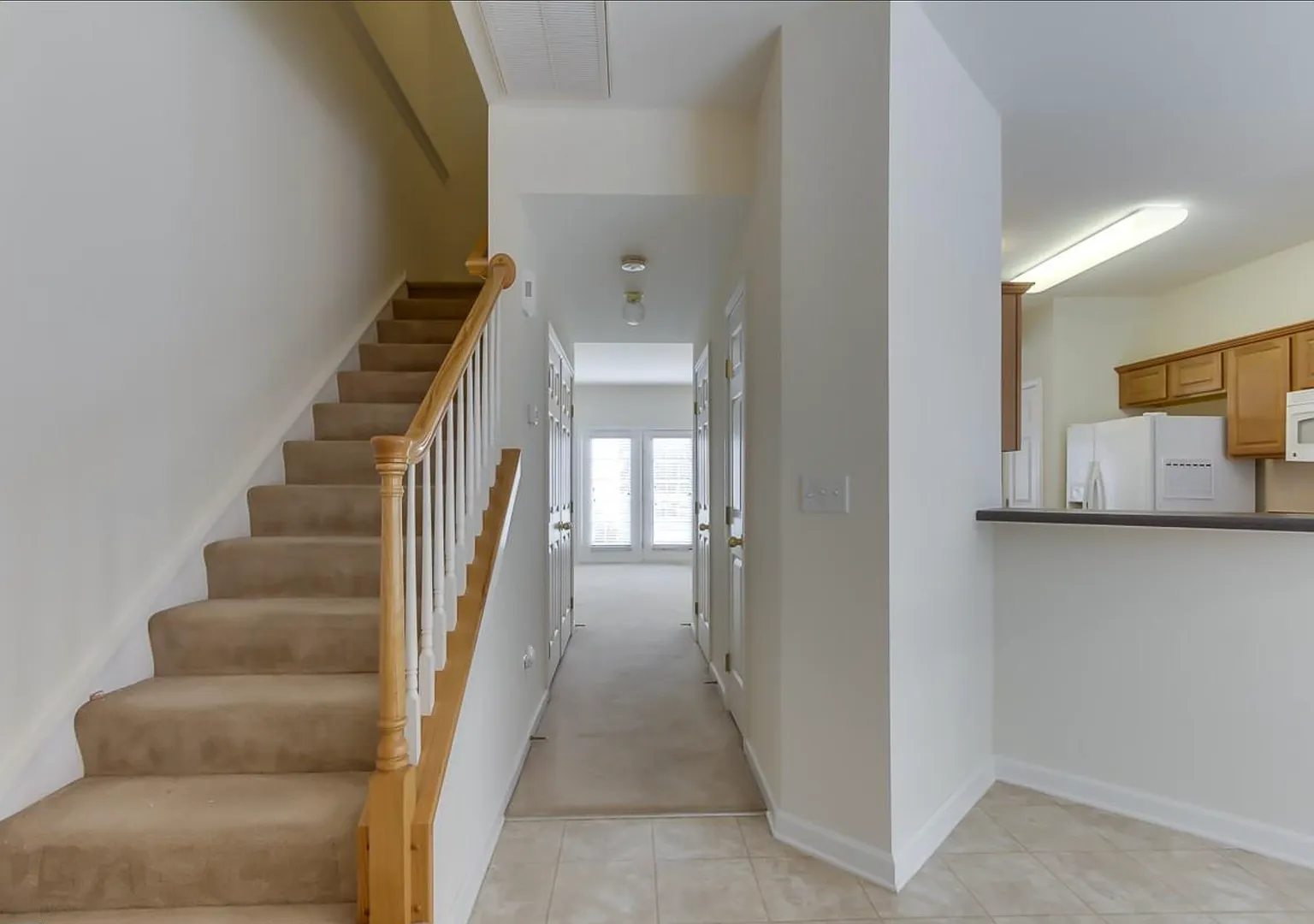 Beautiful 2/2.5 Townhome in Mauldin! — Photo 3