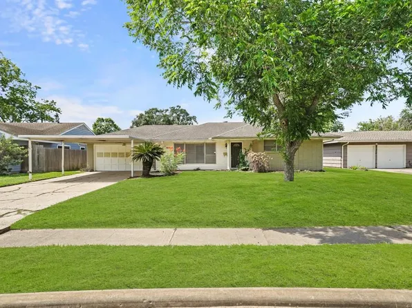 4318 Kingfisher Dr, Houston, TX 77035