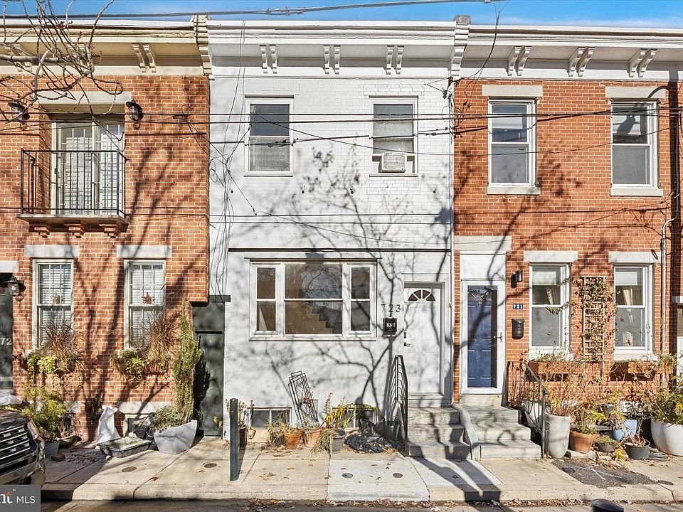 1st image of 723 Sears St
