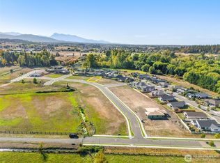 71 Dover Ln, Sequim, WA 98382