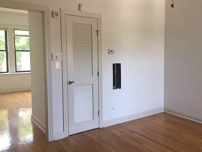 Dining/Living room