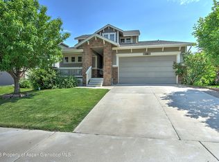 26 Kit Carson Peak Ct, New Castle, CO 81647